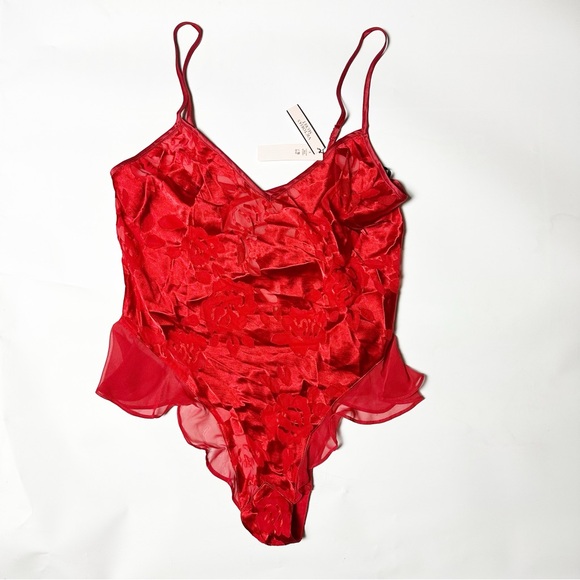 NWT Victoria’s Secret Burnout Satin Teddy in Red S - Picture 5 of 8